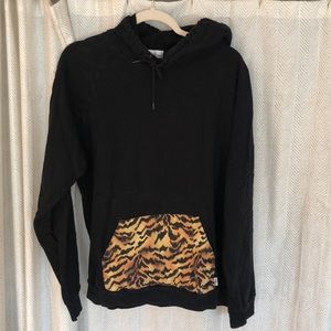 Men’s fashionable hoodie